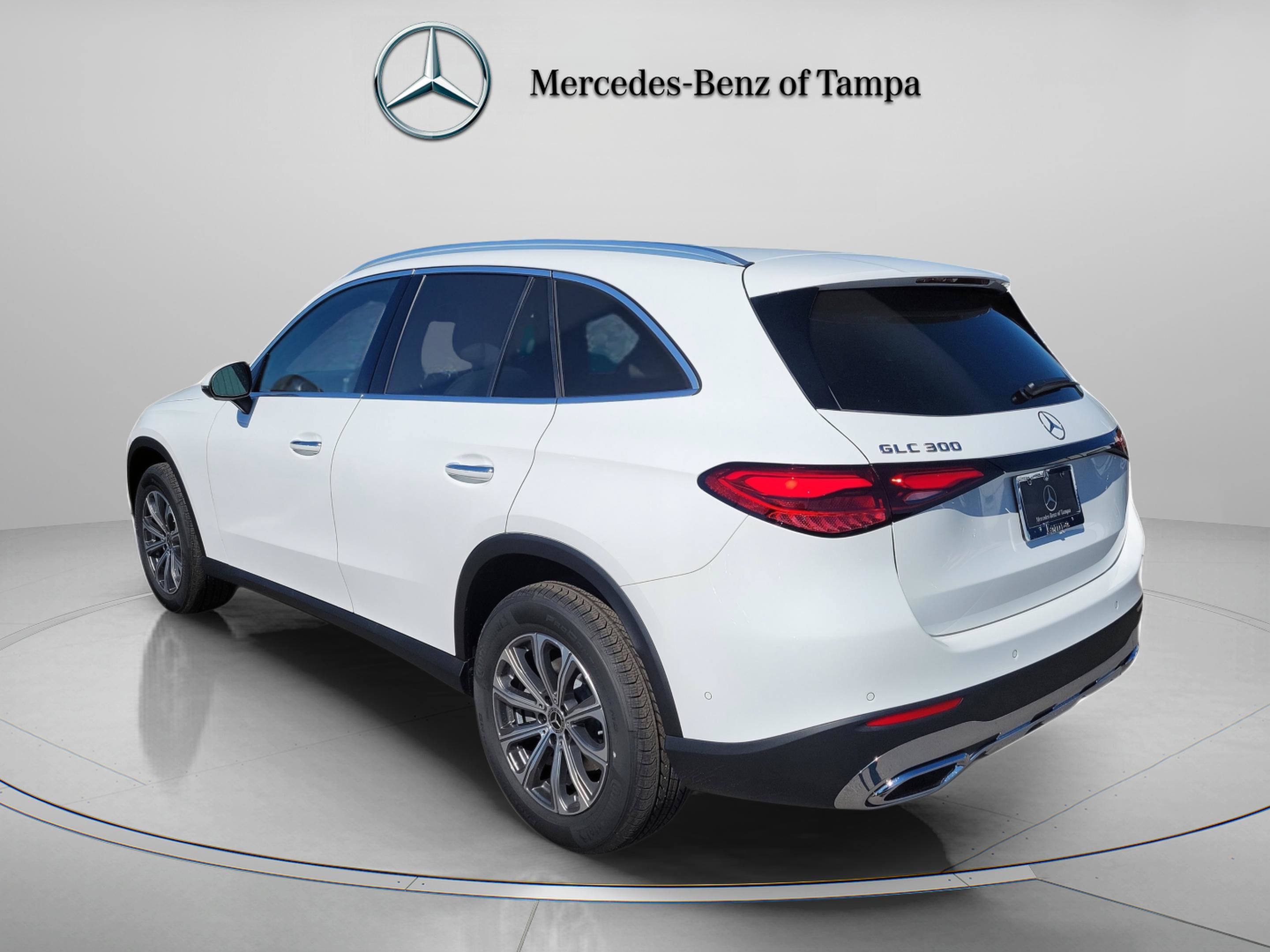Certified 2026 Mercedes-Benz GLC 300 image 3