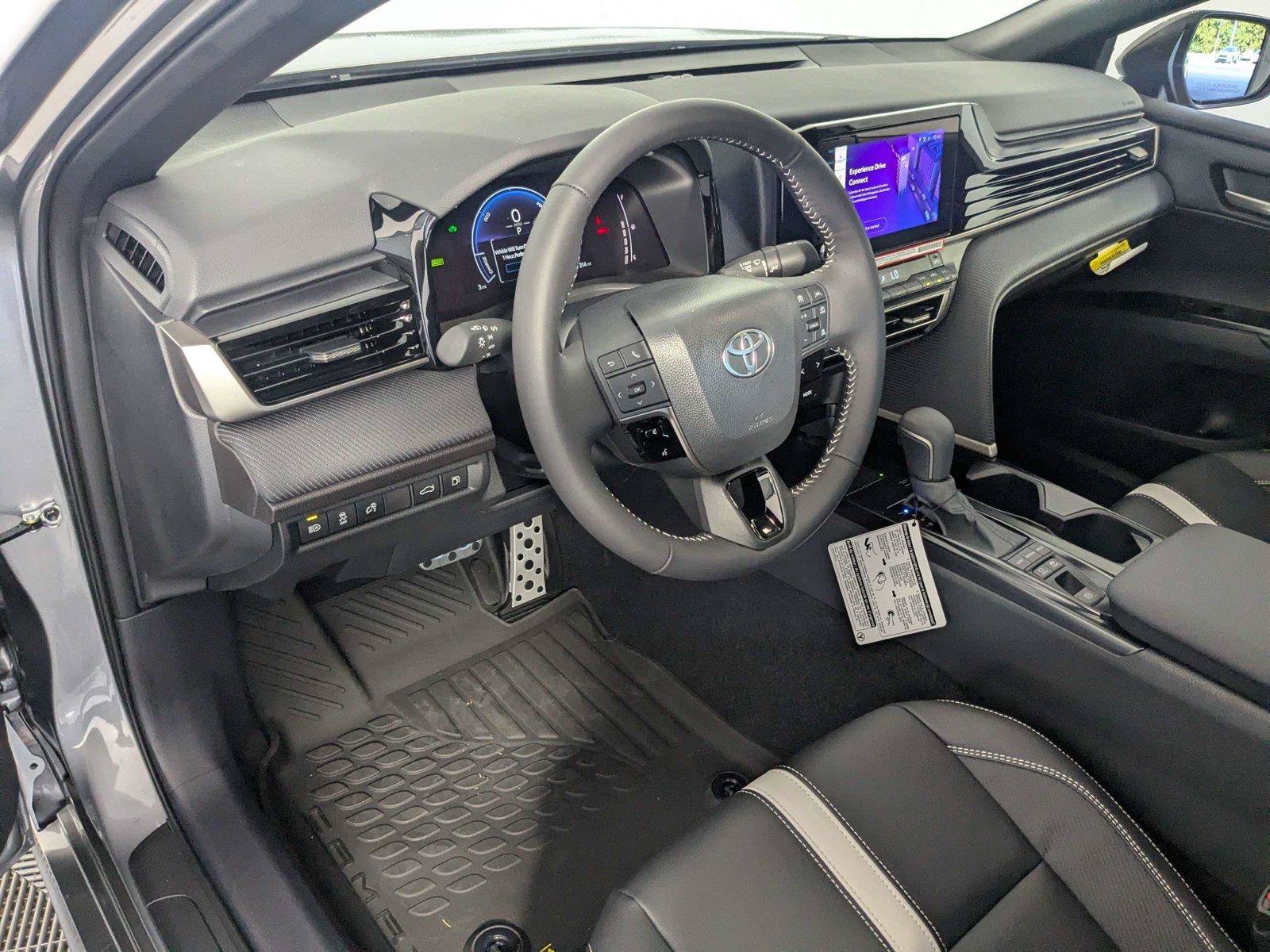 New 2026 Toyota Camry SE FWD image 8