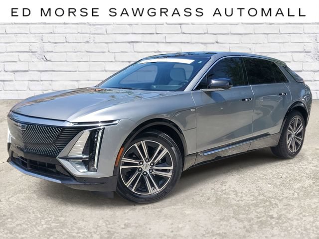 Certified 2024 Cadillac Lyriq Luxury RWD image 1
