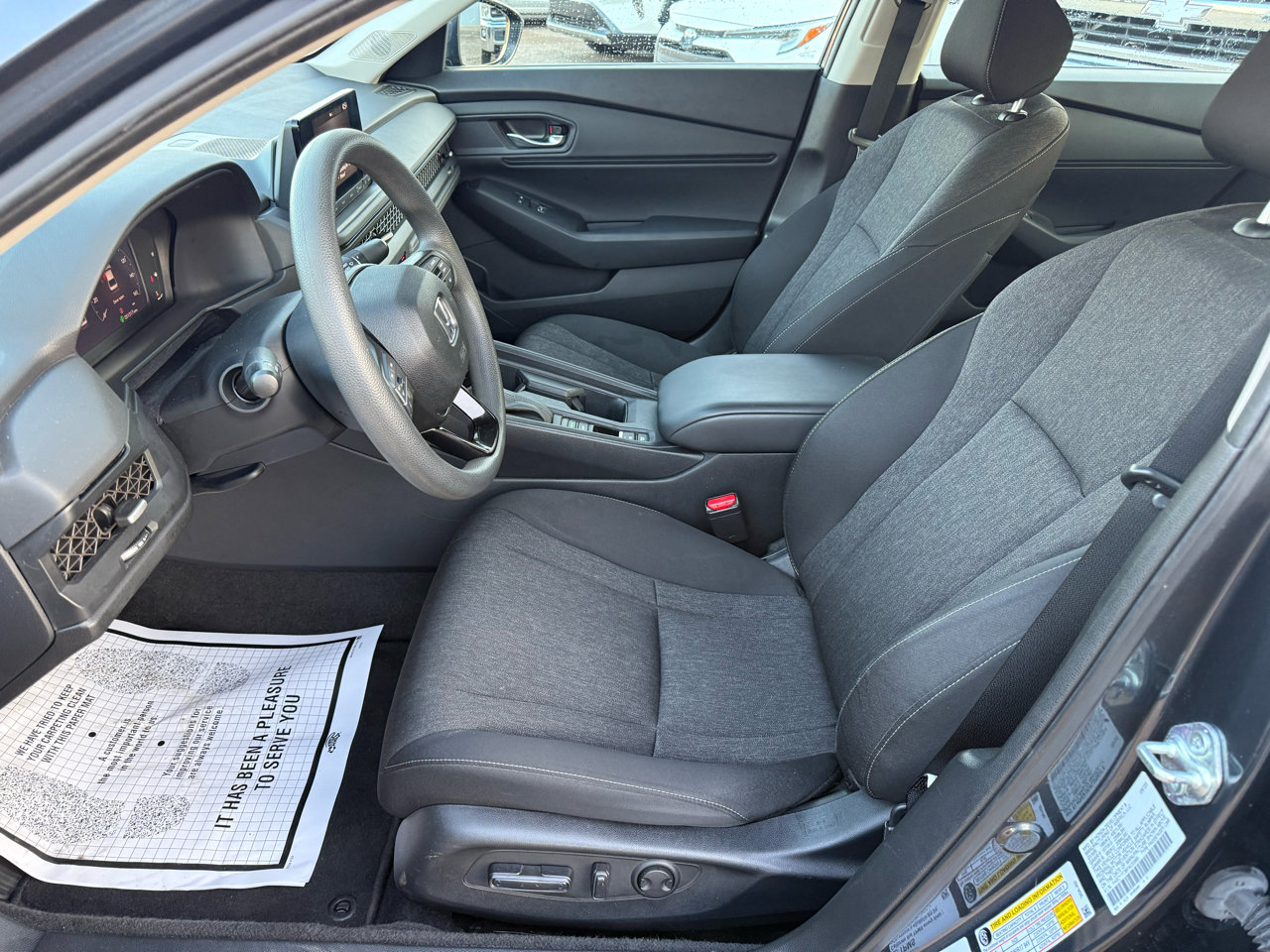 Used 2023 Honda Accord EX image 7