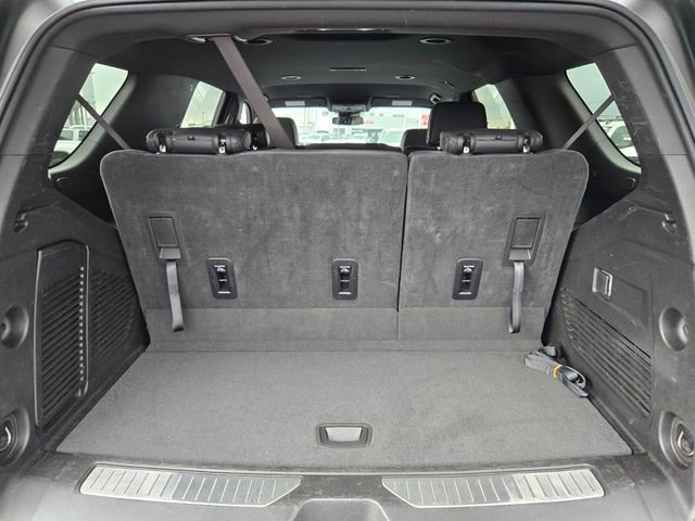 Used 2025 Chevrolet Tahoe Z71 AWD/4WD image 17