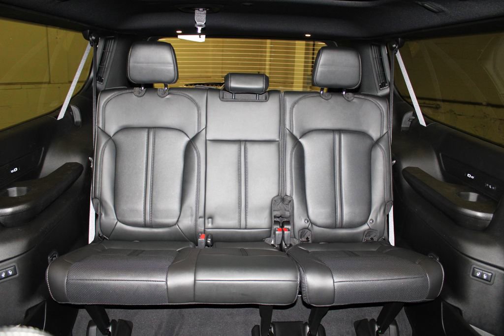 New 2025 Jeep Wagoneer L Series II image 38