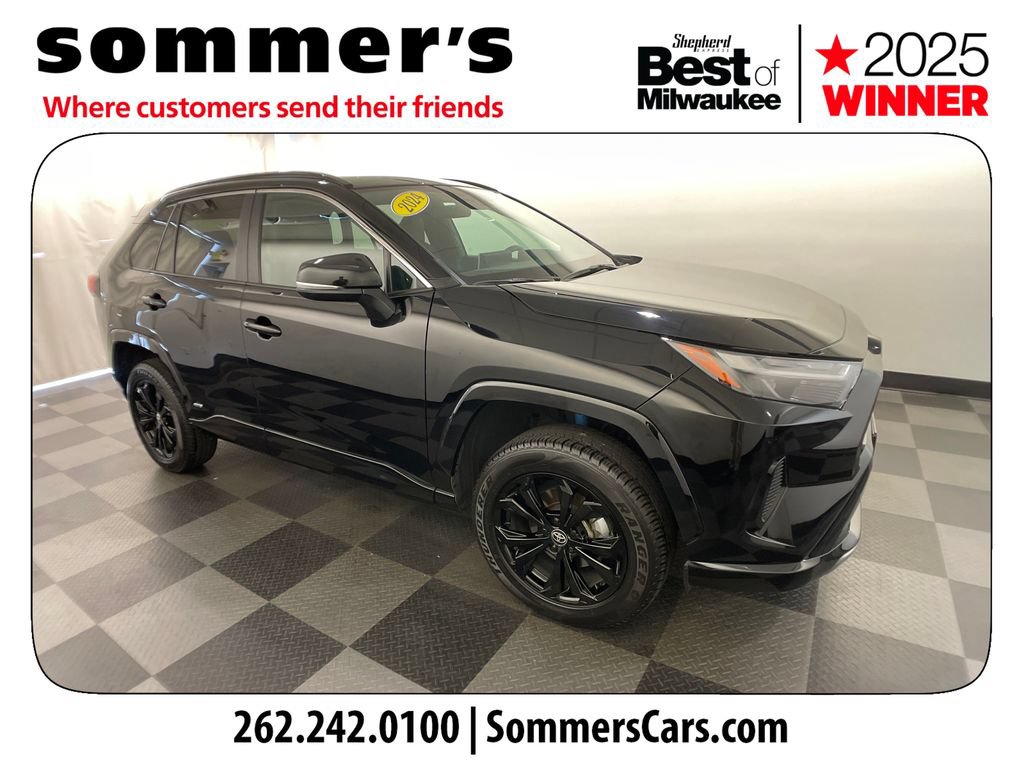 Used 2024 Toyota RAV4 SE w/ Convenience Package AWD/4WD image 6