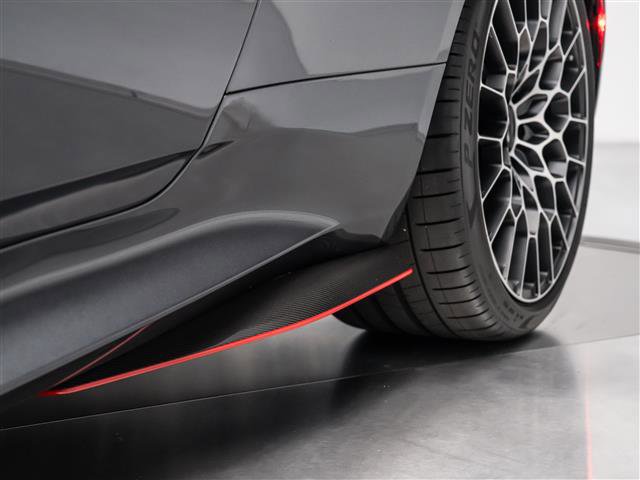 Used 2023 Aston Martin DBS Coupe image 22