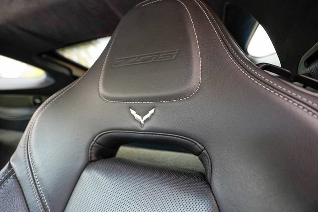 Used 2016 Chevrolet Corvette Z06 w/ 3LZ Preferred Equipment Group RWD image 71