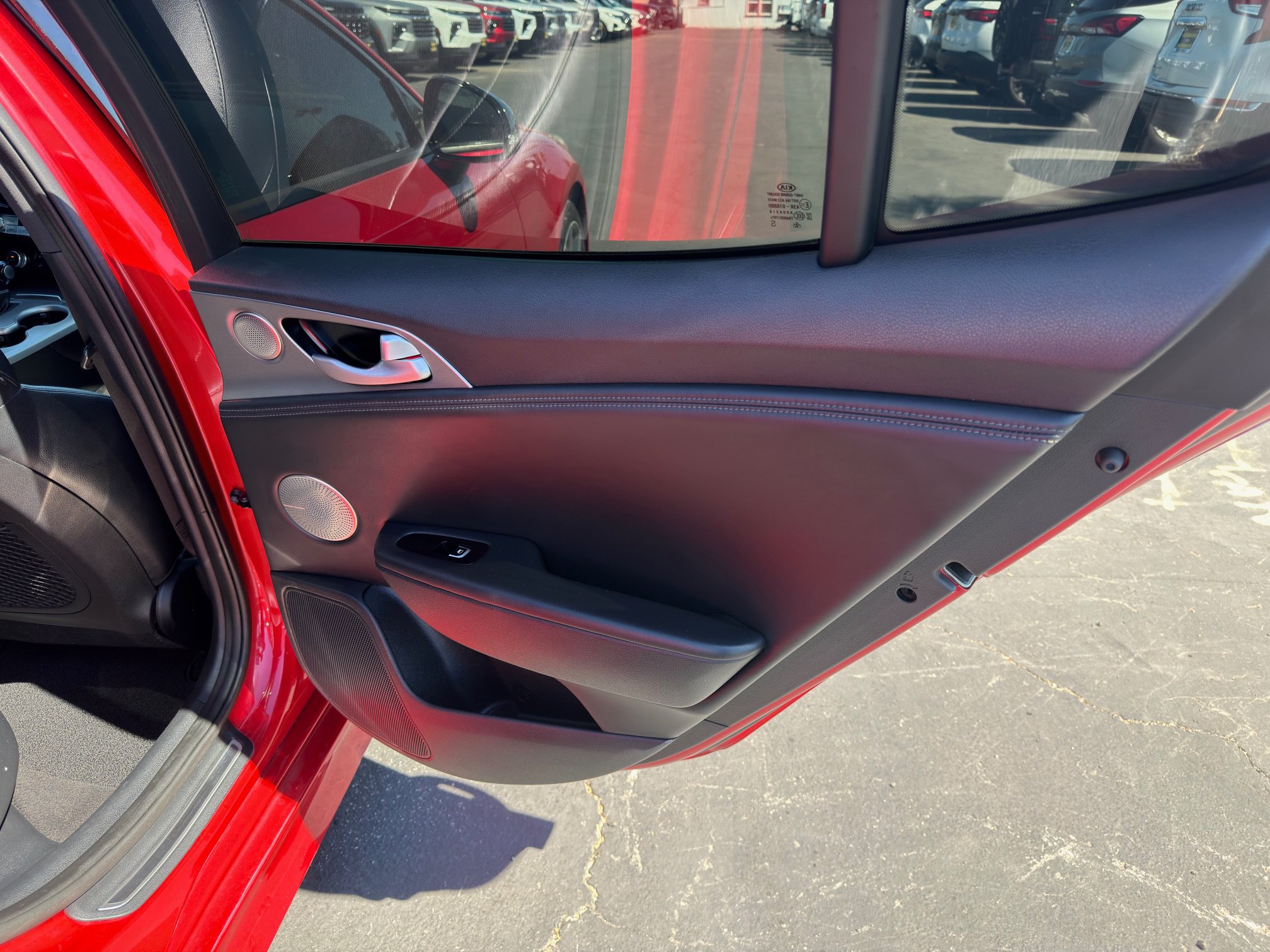 Used 2019 Kia Stinger GT1 RWD image 13