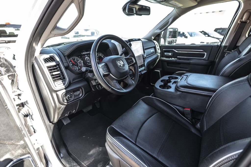 Used 2024 RAM 2500 Laramie AWD/4WD image 21