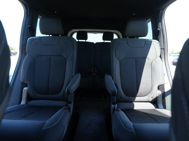 New 2026 Jeep Grand Cherokee L 4WD image 40