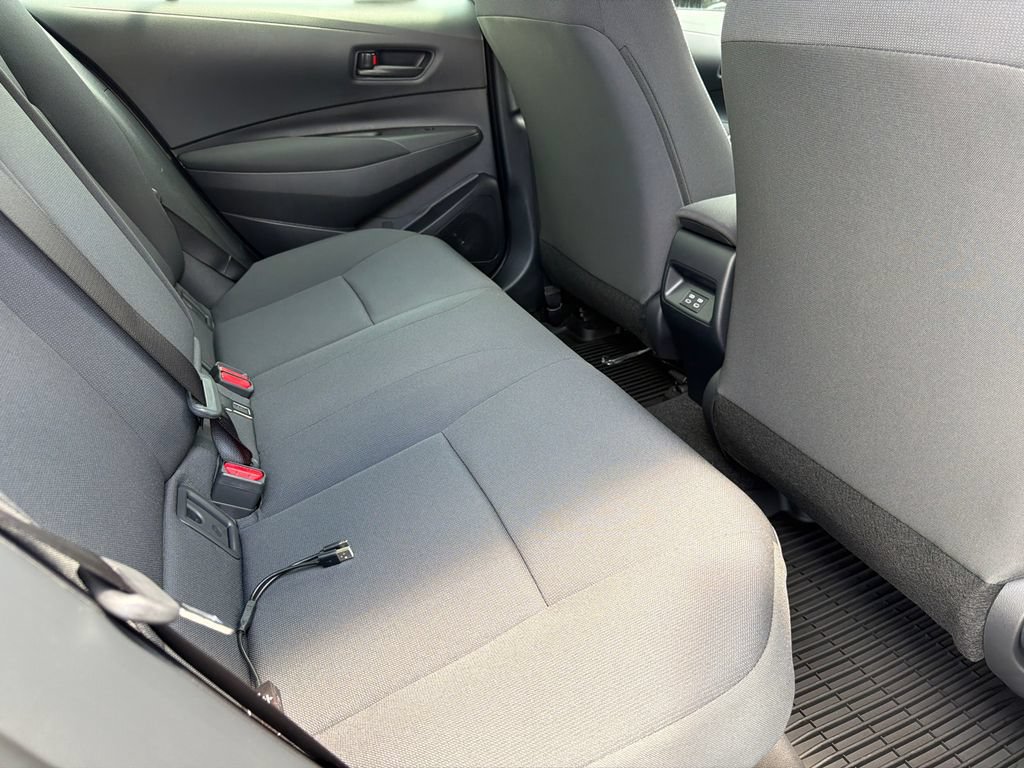 Used 2026 Toyota Corolla LE FWD image 18