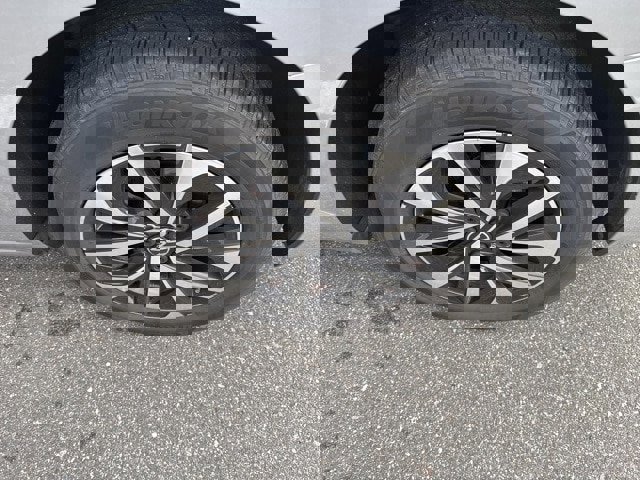 Certified 2023 Volkswagen Jetta S image 6