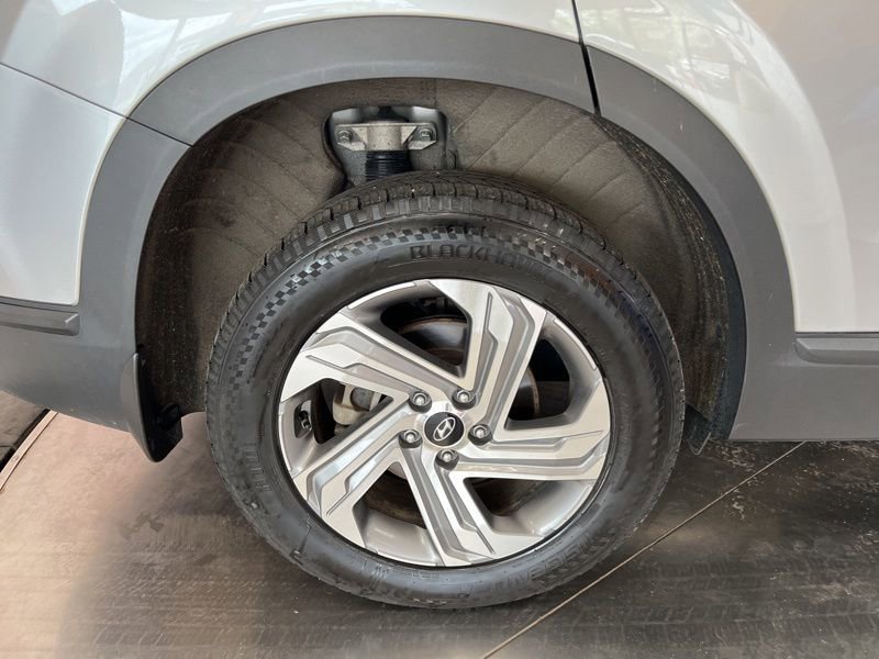 Used 2023 Hyundai Santa Fe SE w/ Cargo Package AWD/4WD image 9