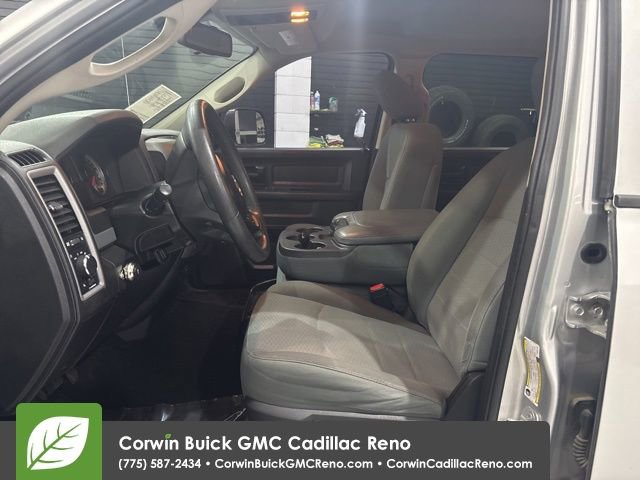 Used 2016 RAM 2500 Tradesman w/ Chrome Appearance Group image 10