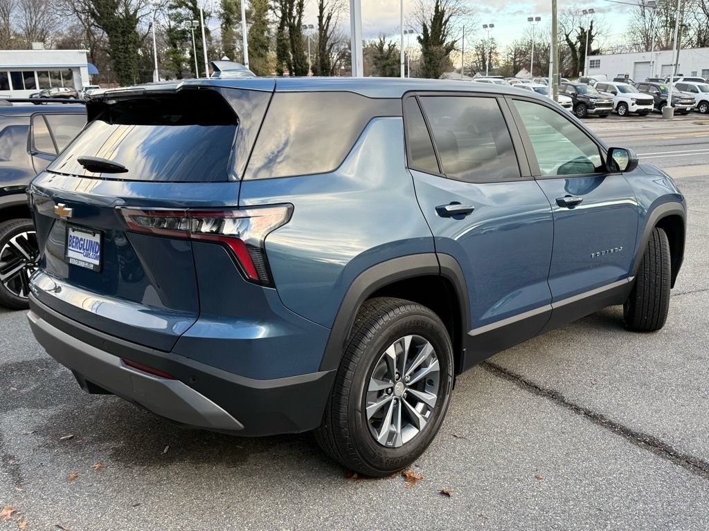 New 2026 Chevrolet Equinox LT image 4