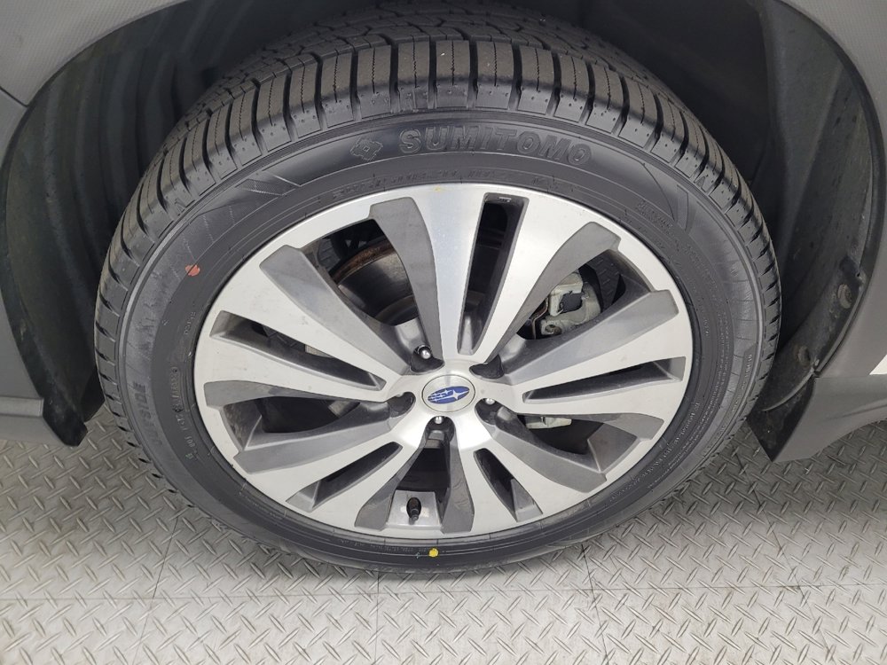 Used 2020 Subaru Ascent Limited w/ Technology Package AWD/4WD image 31