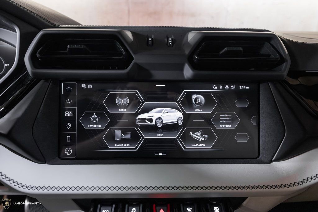 New 2025 Lamborghini Urus SE AWD/4WD image 29