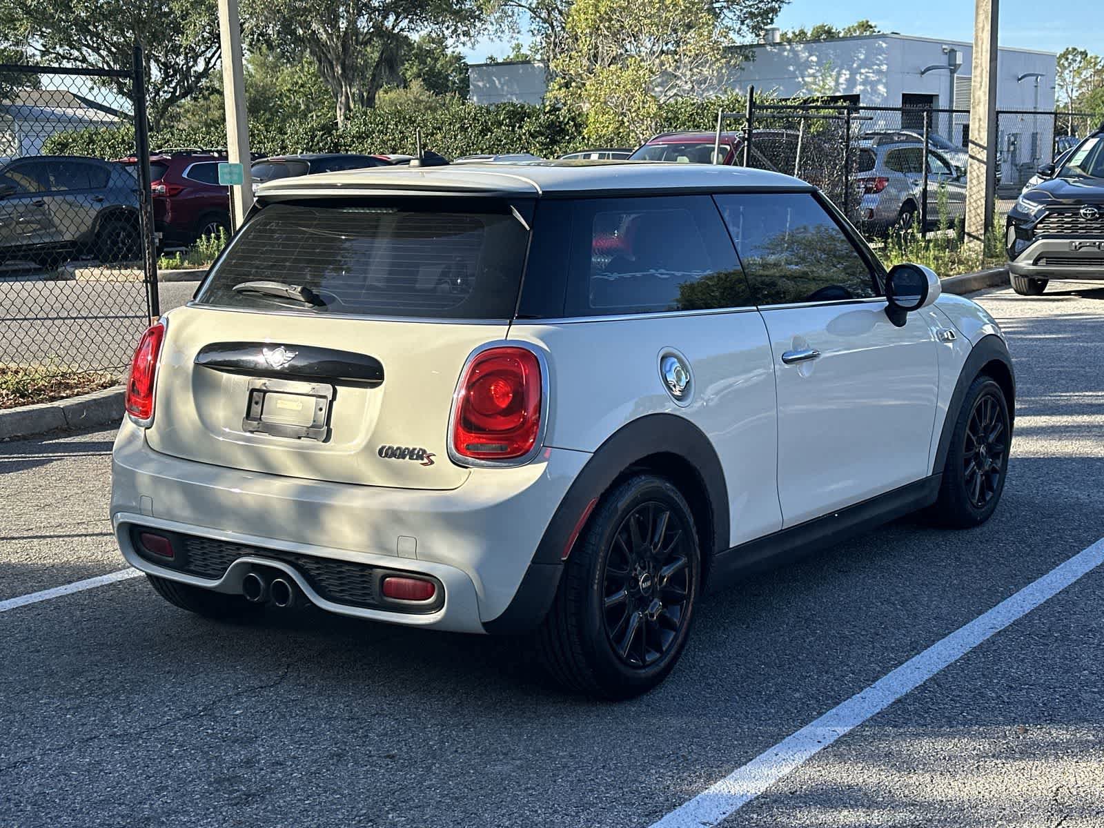 Used 2014 MINI Cooper S FWD image 8