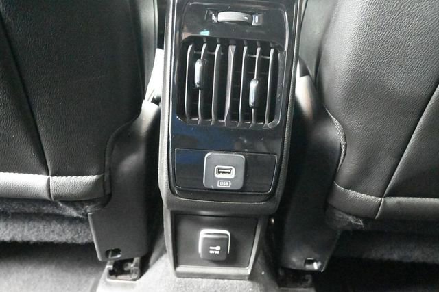 Used 2025 Jeep Compass Limited AWD/4WD image 30