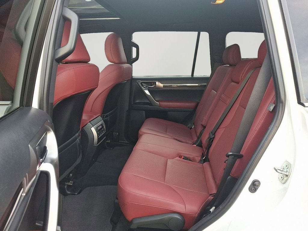 Used 2023 Lexus GX 460 Premium w/ Premium Package image 8