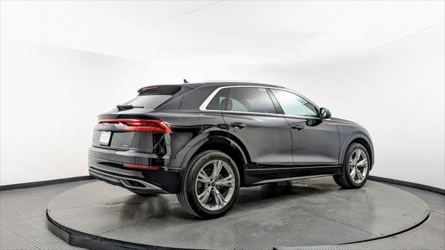 Used 2022 Audi Q8 Premium Plus w/ Premium Plus Package image 7