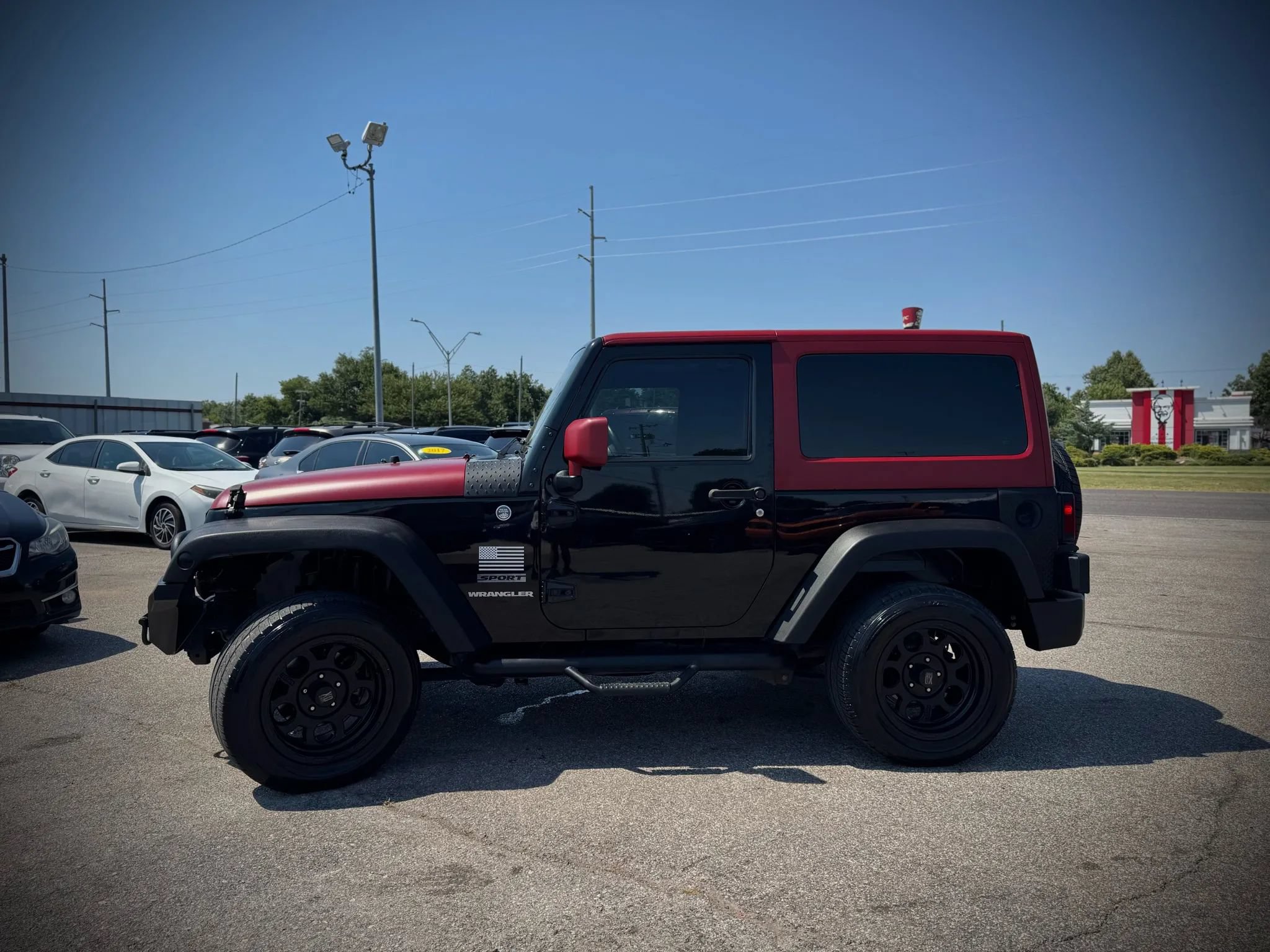 Used 2014 Jeep Wrangler Sport w/ Connectivity Group AWD/4WD image 5