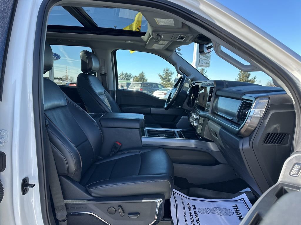 Used 2024 Ford F250 Lariat w/ Lariat Ultimate Package image 31