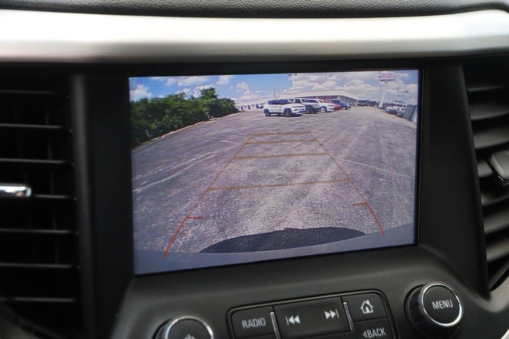 Used 2019 GMC Acadia SLT FWD image 19