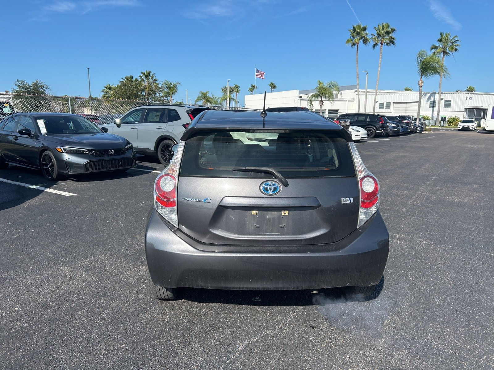 Used 2013 Toyota Prius C Two image 6