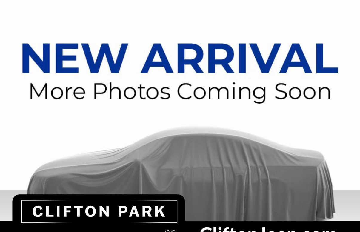 Used 2021 Mercedes-Benz C 300 4MATIC Sedan image 1