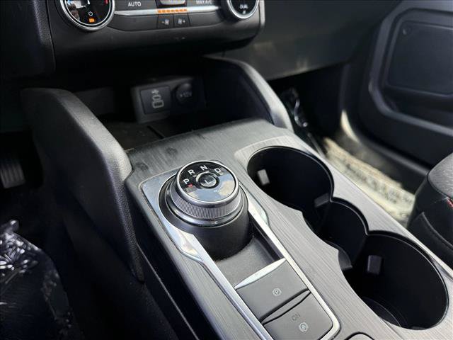 Used 2025 Ford Escape ST-Line AWD/4WD image 16