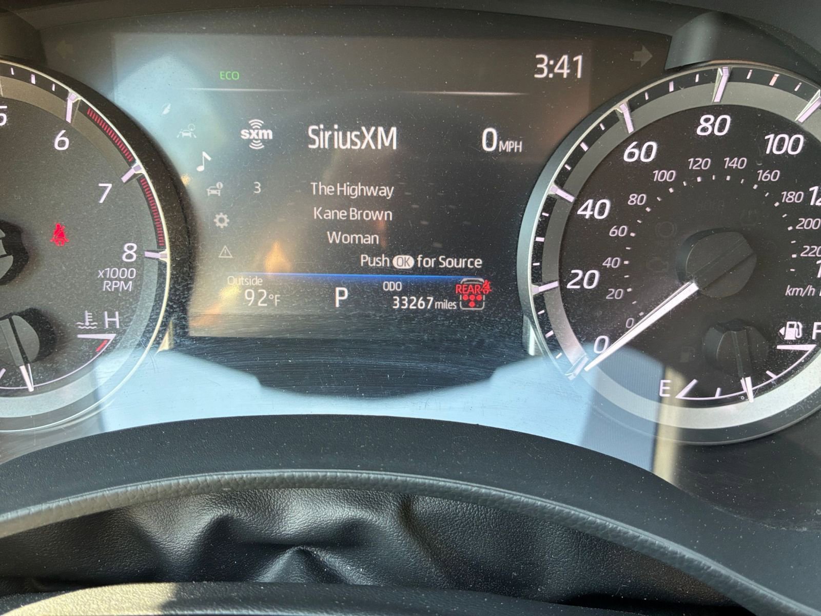 Used 2025 Toyota Highlander LE image 41