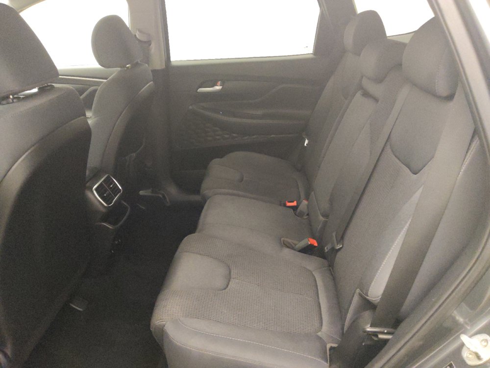 Used 2020 Hyundai Santa Fe SE AWD/4WD image 18