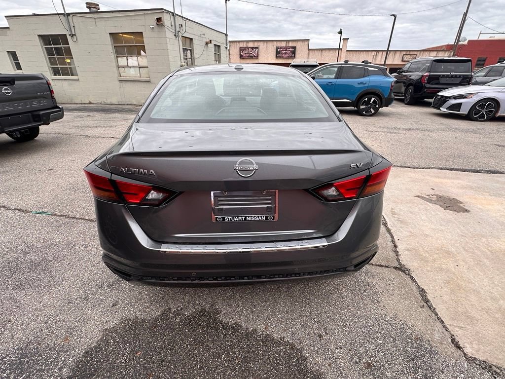 Certified 2023 Nissan Altima 2.5 SV FWD image 4