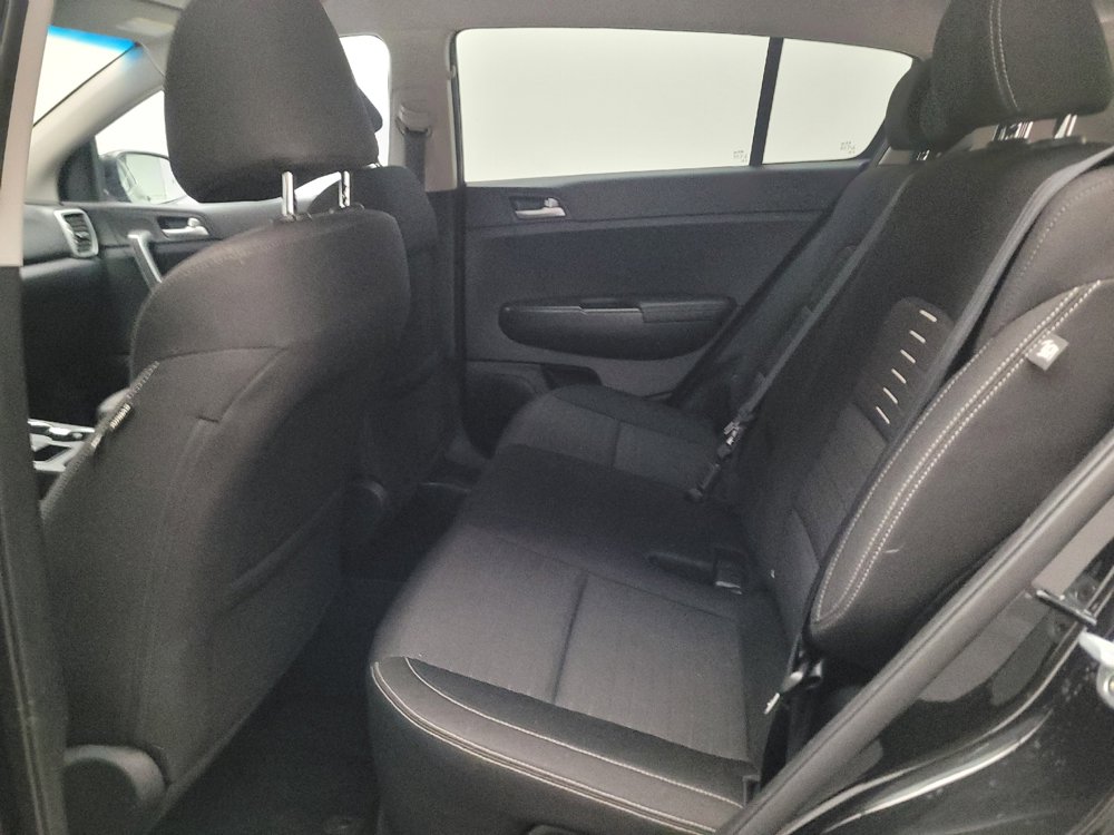 Used 2018 Kia Sportage LX FWD image 18