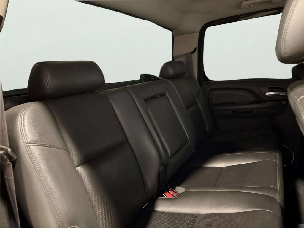 Used 2013 GMC Sierra 2500 Denali AWD/4WD image 24