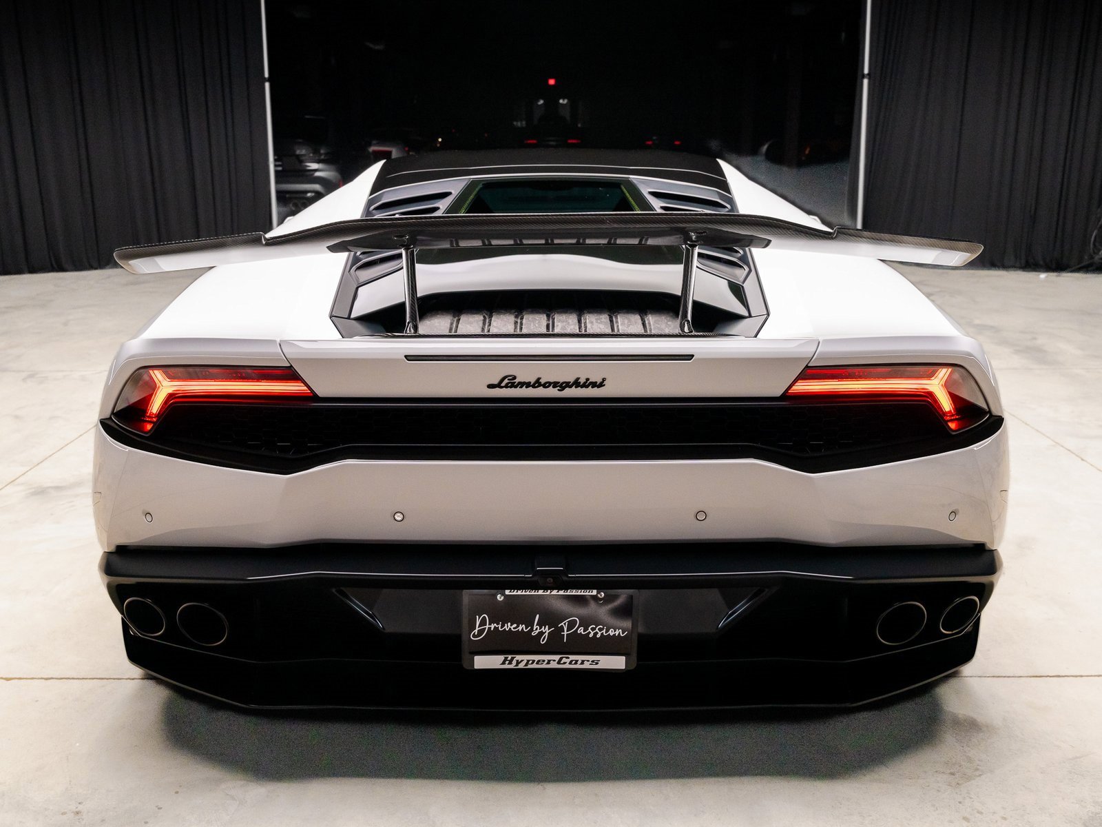 Used 2015 Lamborghini Huracan LP 610-4 image 31
