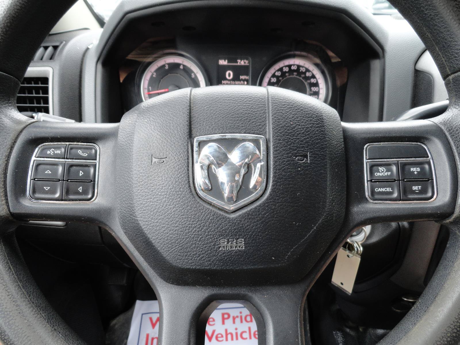 Used 2018 RAM 3500 Tradesman w/ Chrome Appearance Group AWD/4WD image 11
