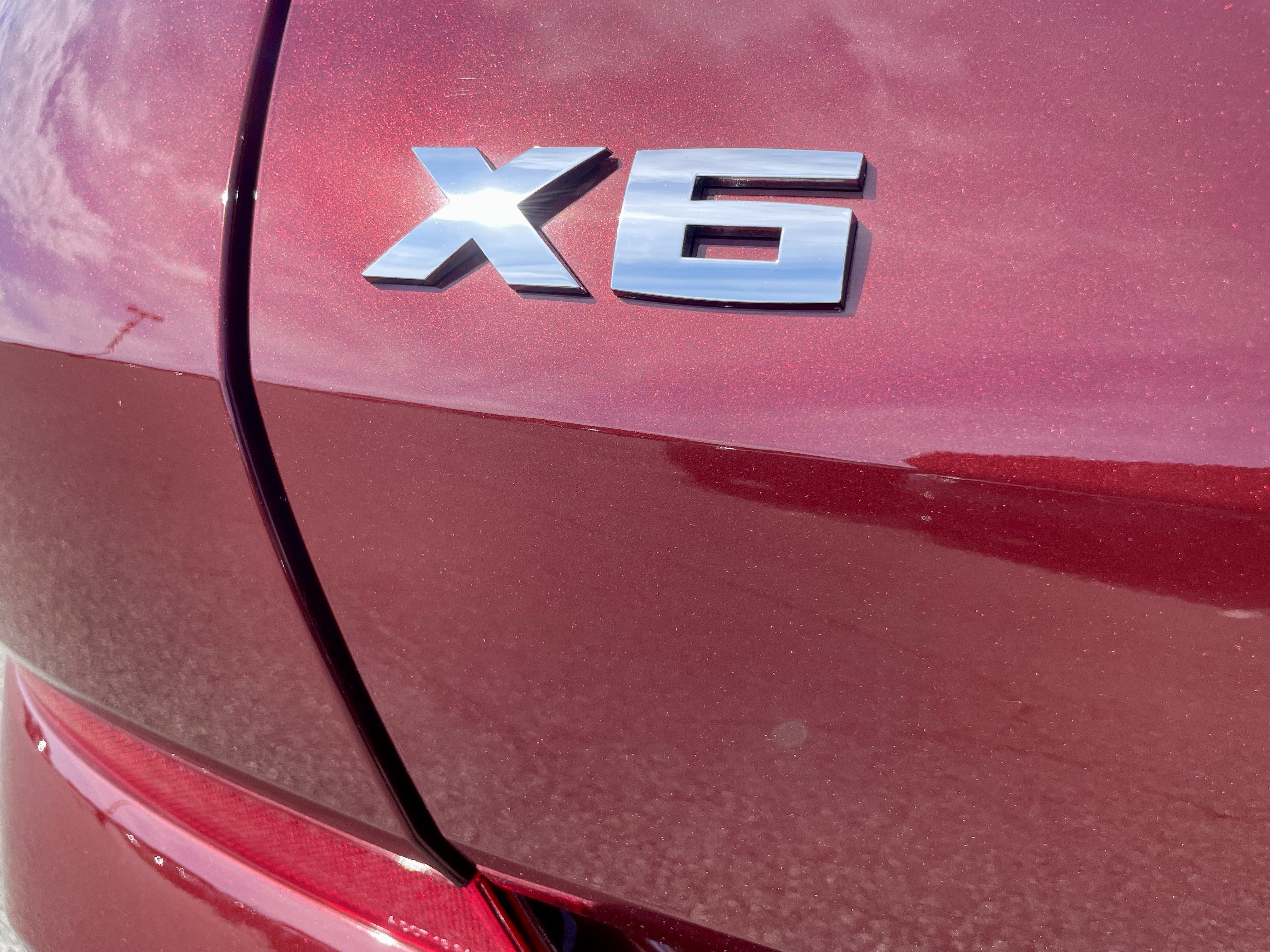 Used 2025 BMW X6 M60i AWD/4WD image 33