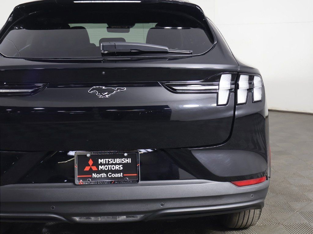 Used 2023 Ford Mustang Mach-E Select image 16