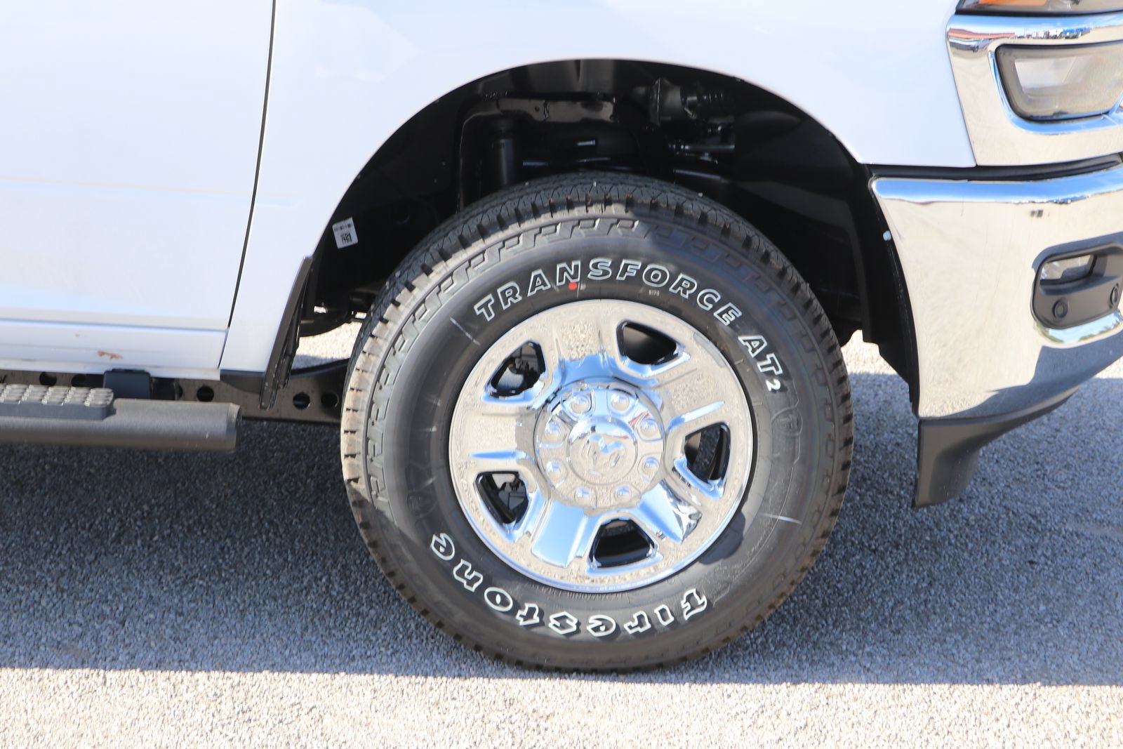 New 2025 RAM 2500 Tradesman AWD/4WD image 9