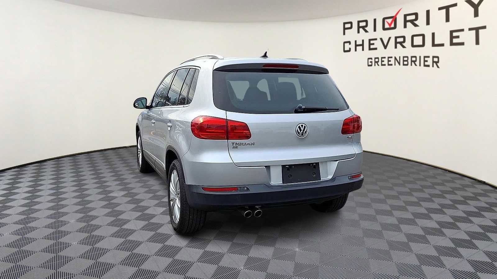 Used 2016 Volkswagen Tiguan SE image 7