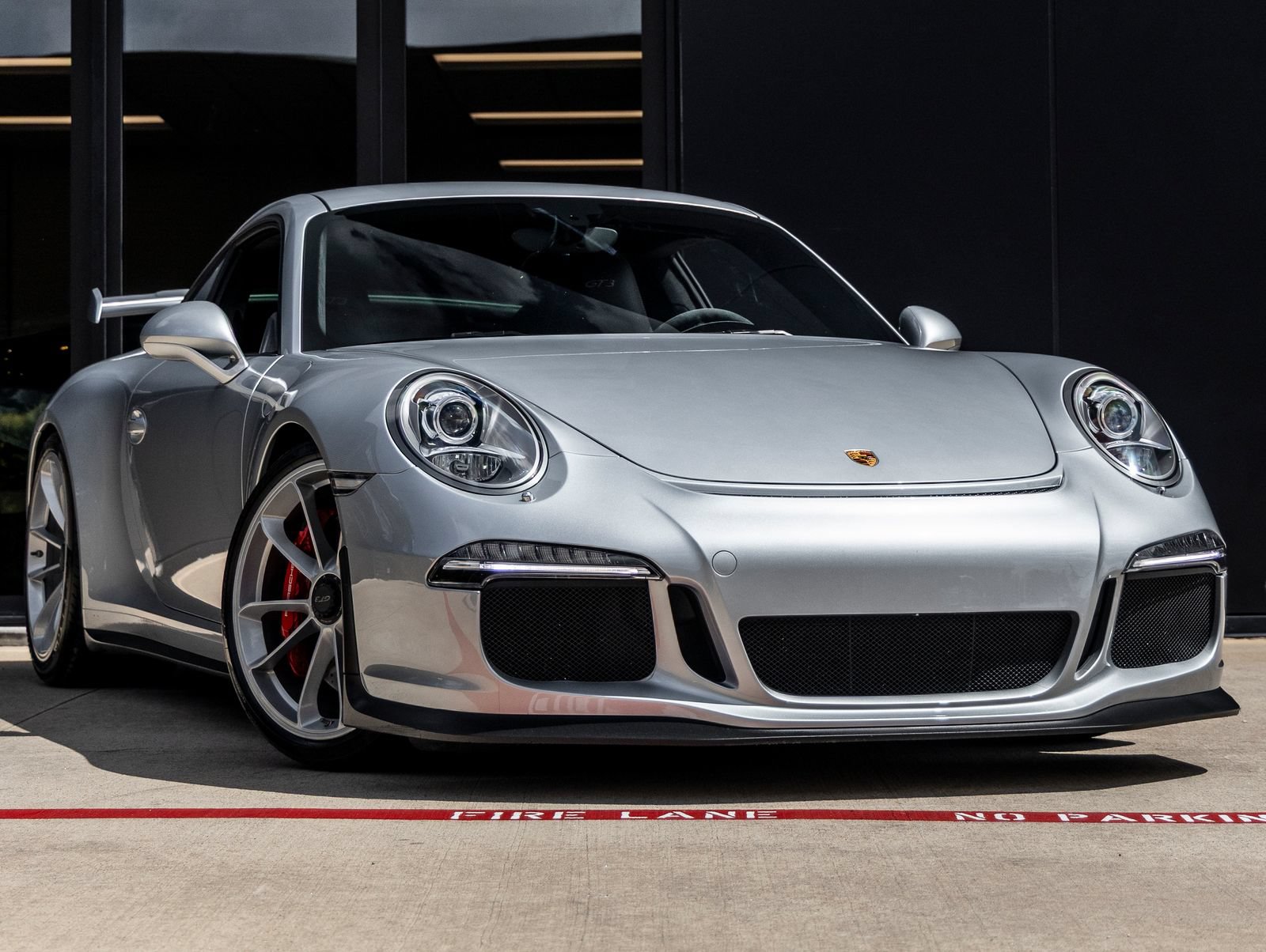 Certified 2016 Porsche 911 GT3 RWD image 6