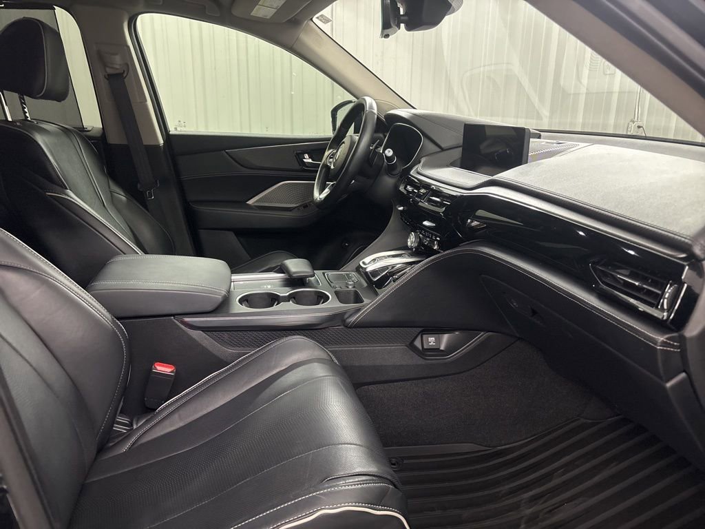 Used 2022 Acura MDX SH-AWD w/ Advance Package image 21