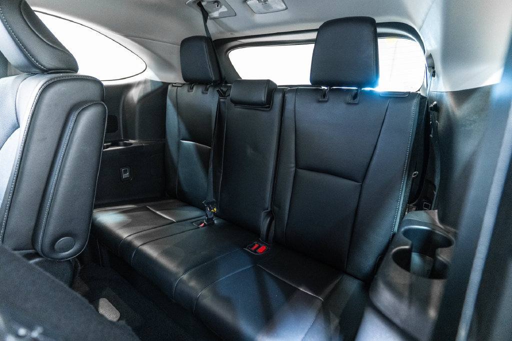 Used 2022 Toyota Highlander Limited AWD/4WD image 36