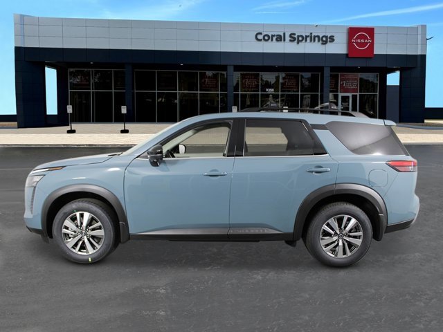 New 2026 Nissan Pathfinder SL image 2