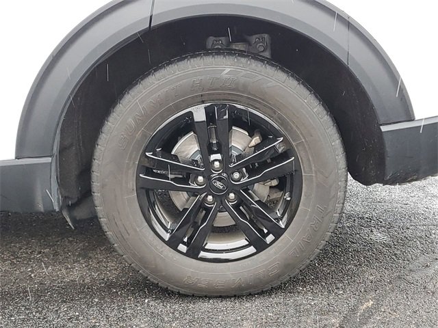 Used 2021 Ford Explorer XLT w/ Equipment Group 202A image 32