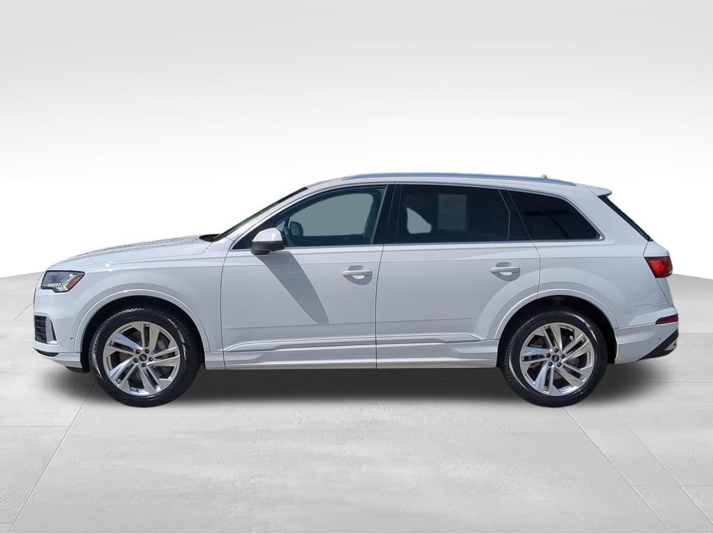 Used 2023 Audi Q7 2.0T Premium Plus w/ Premium Plus Package AWD/4WD image 6