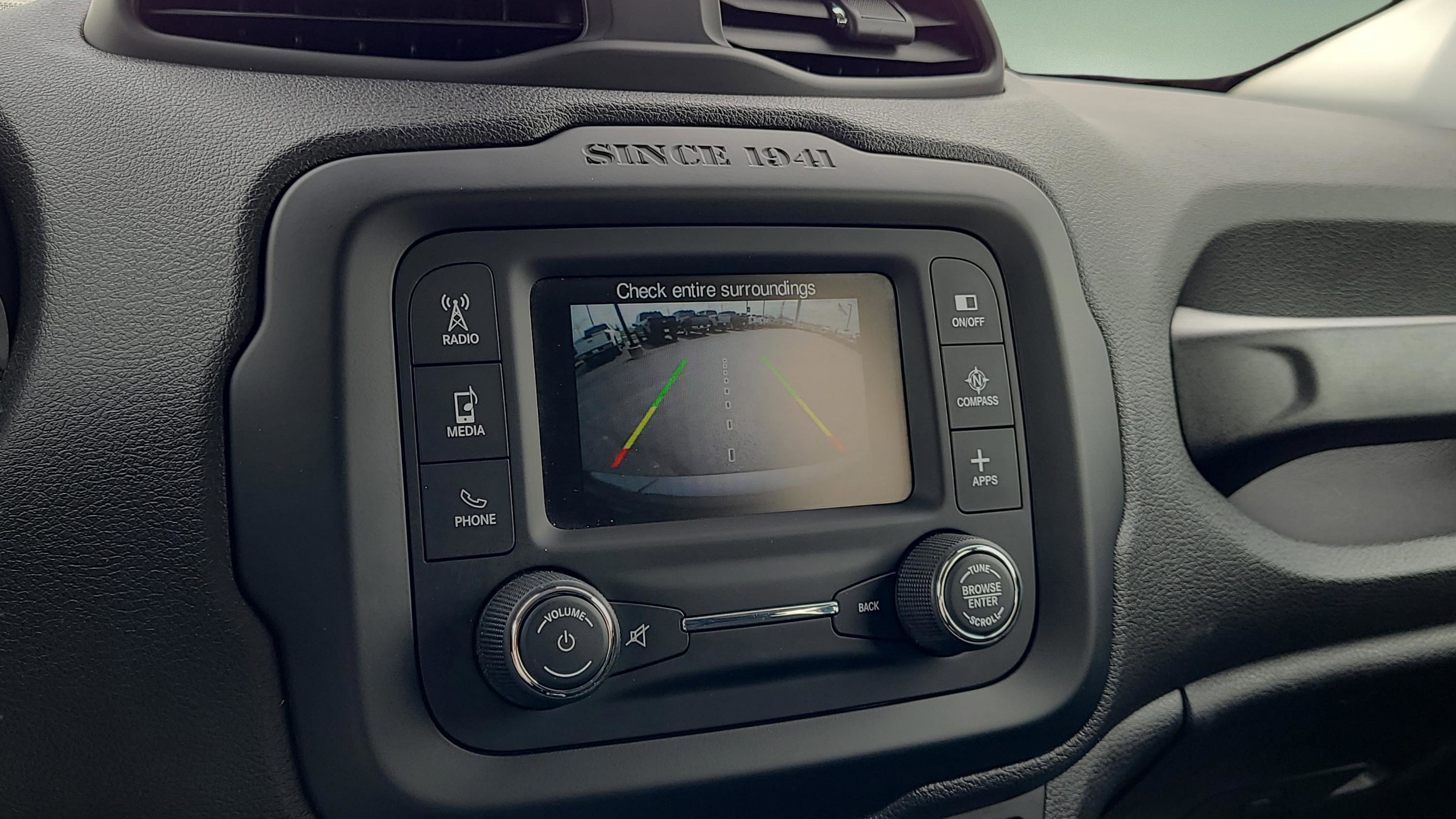 Used 2017 Jeep Renegade Latitude w/ Safety & Security Group image 19