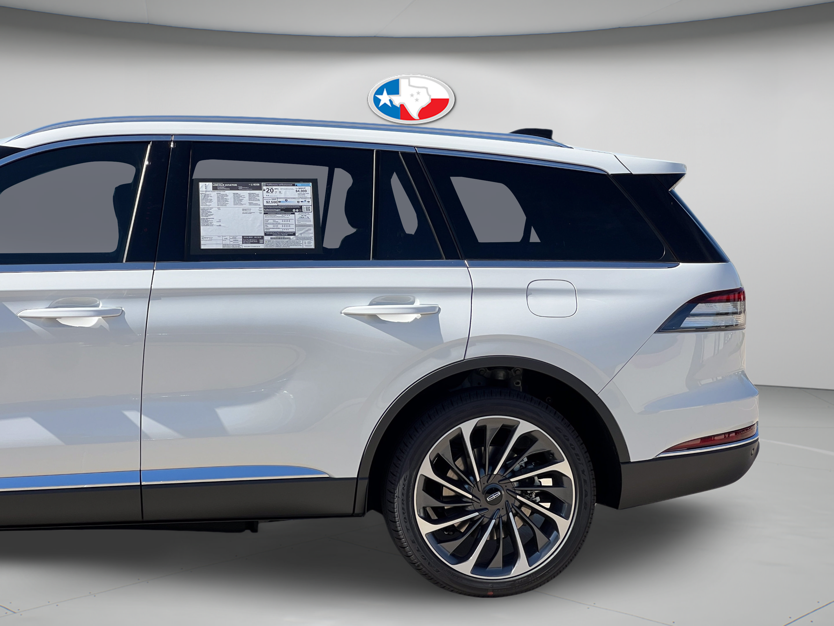 New 2026 Lincoln Aviator Reserve AWD/4WD image 31