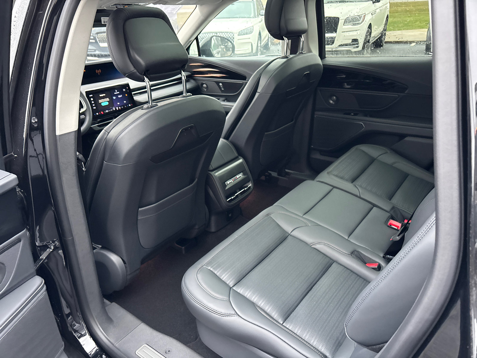 New 2026 Lincoln Nautilus Reserve w/ Jet Appearance Package image 29