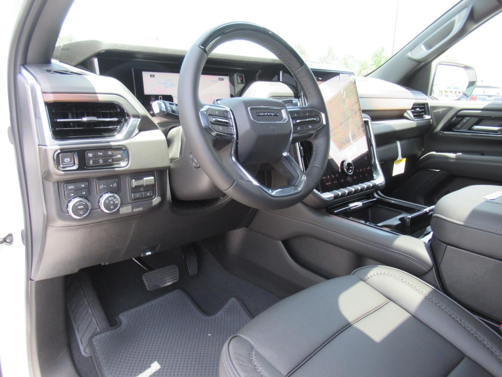 New 2026 GMC Yukon Denali w/ Denali Reserve Package AWD/4WD image 20
